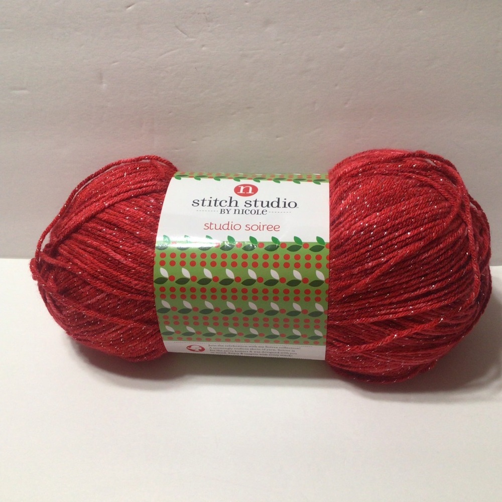 Stitch Studio by Nicole Berry/Silver Yarn